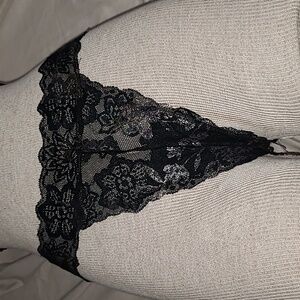 Victoria's Secret Thong Nwot
